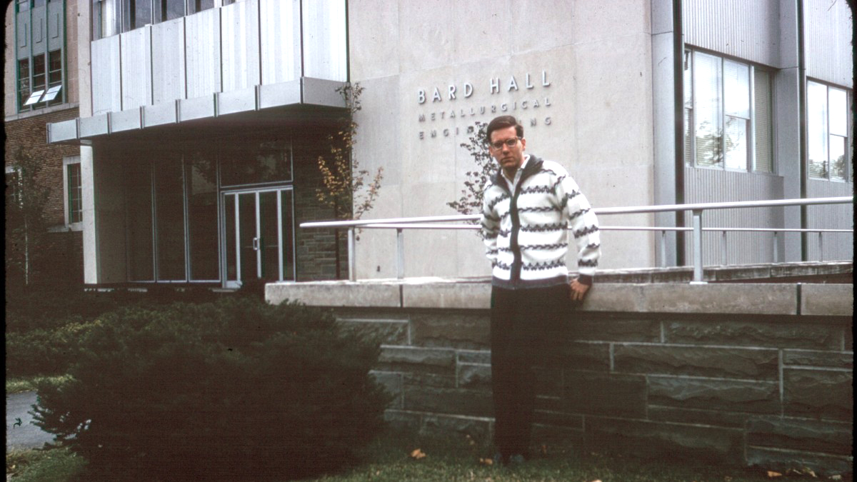 Herb Fonticalla '67 stands in front of Bard Hall in a photo from the 1970s