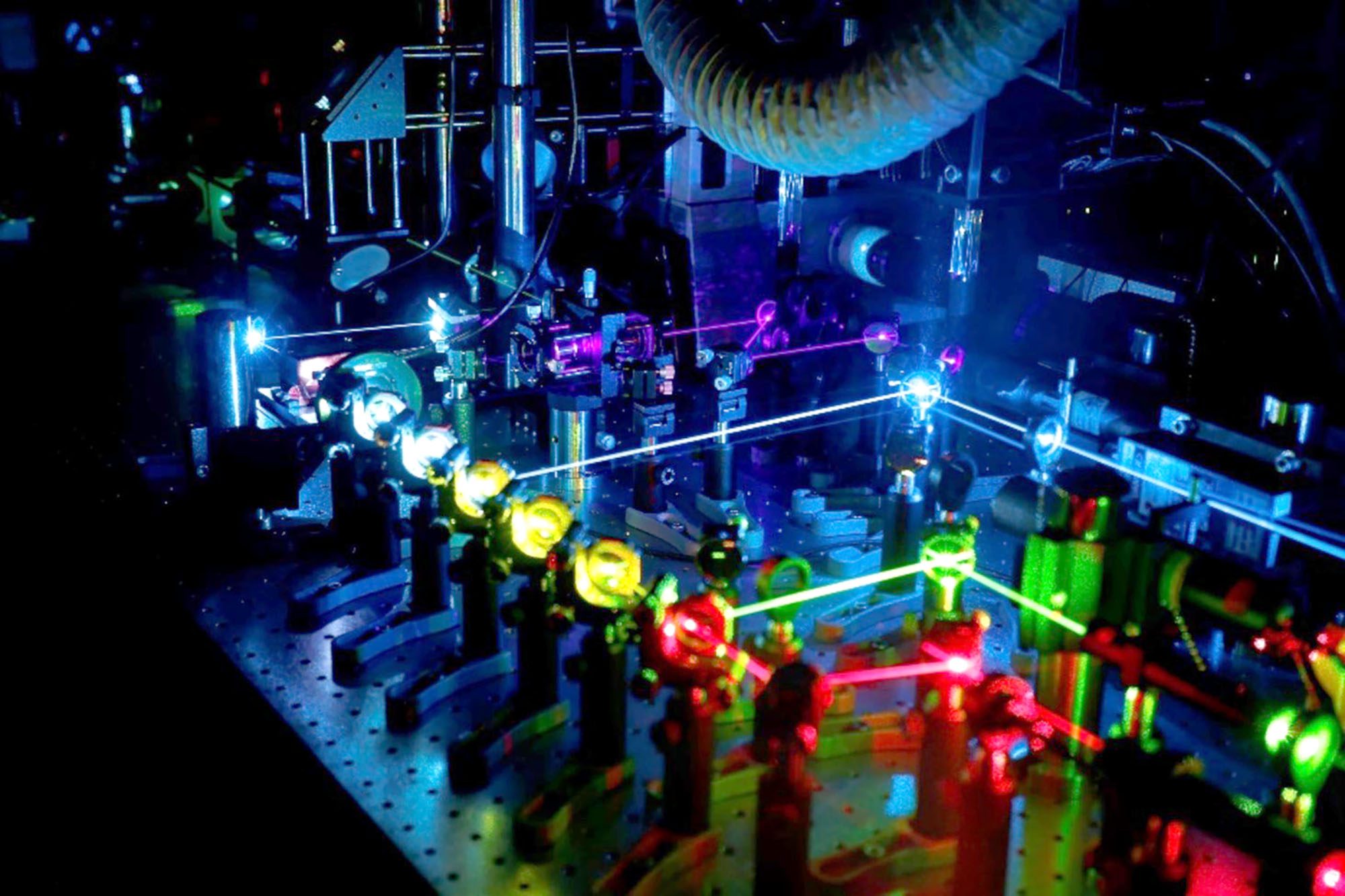 Warren Zipfel lab super resolution microscope lasers