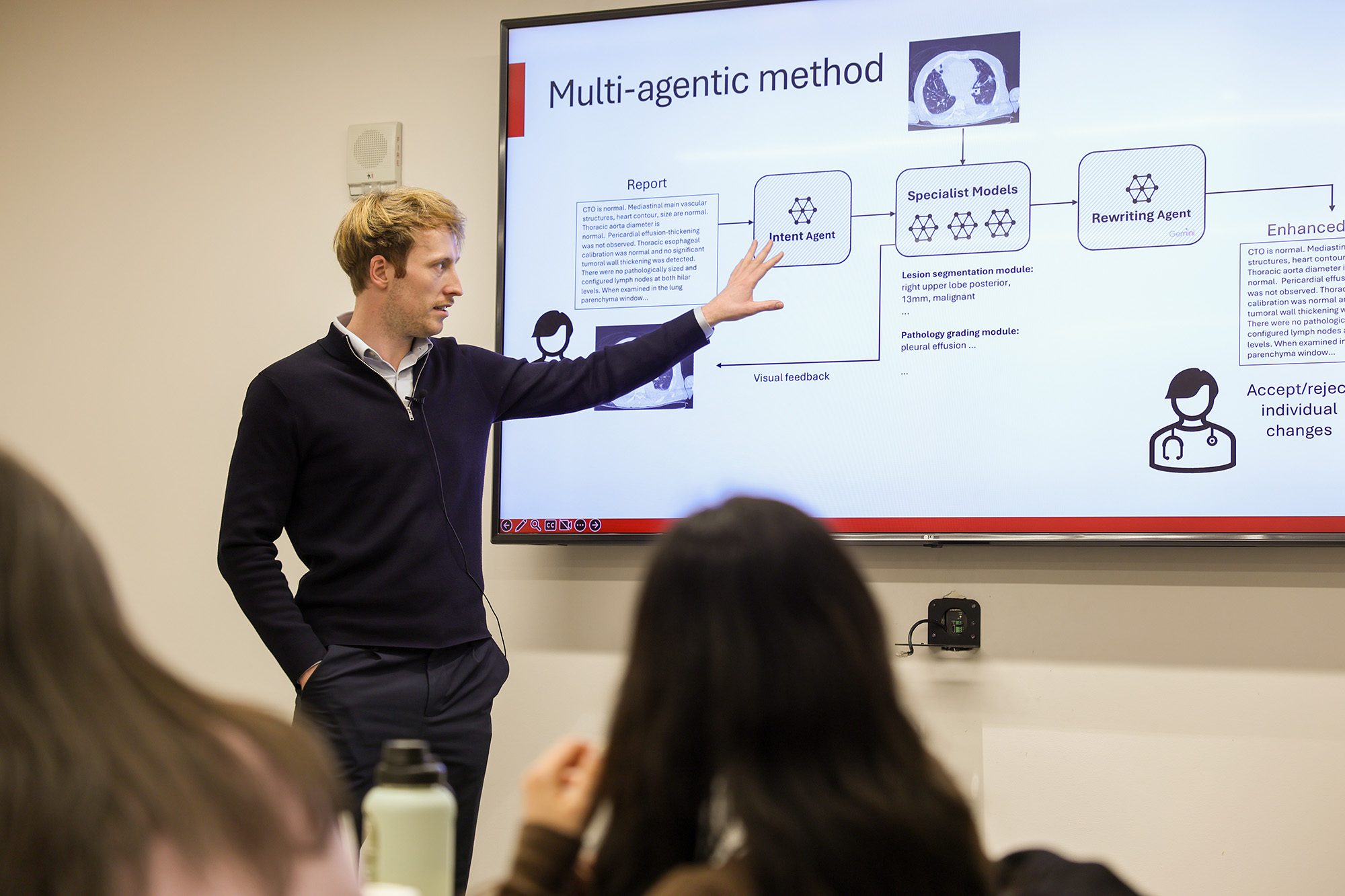 Johannes Paetzold discusses AI in medical imaging technology with clinical immersion students at Weill Cornell Medicine.