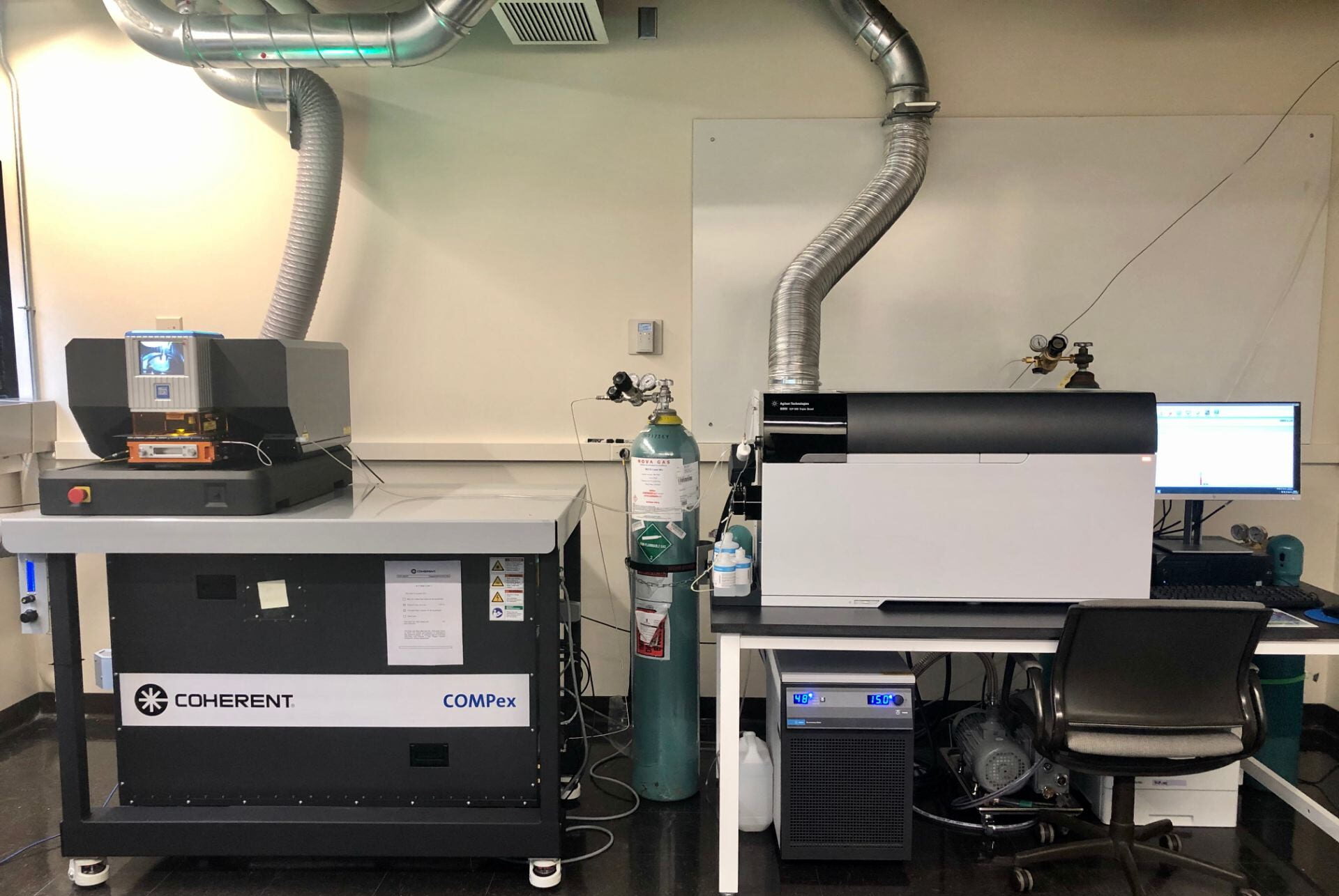 Mass spectrometry equipment in the lab of Professor Esteban Gazel.