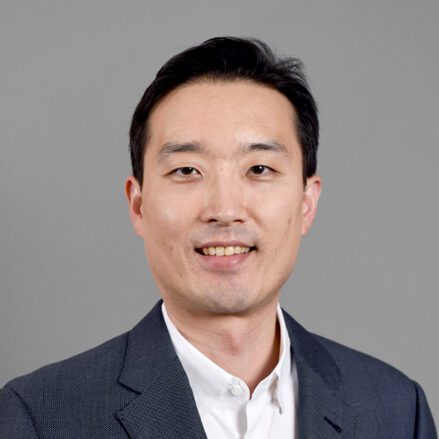 Headshot of Jae Seo aspect ratio 1-1