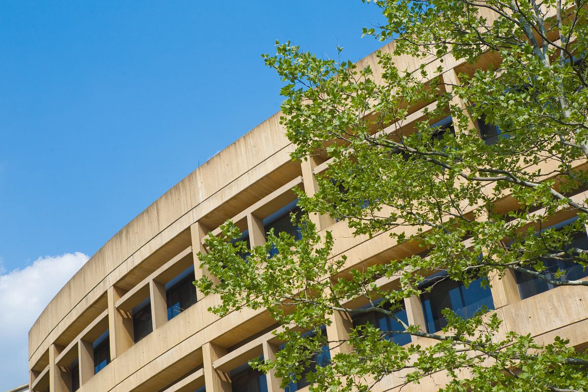 Snee Hall curved architecture