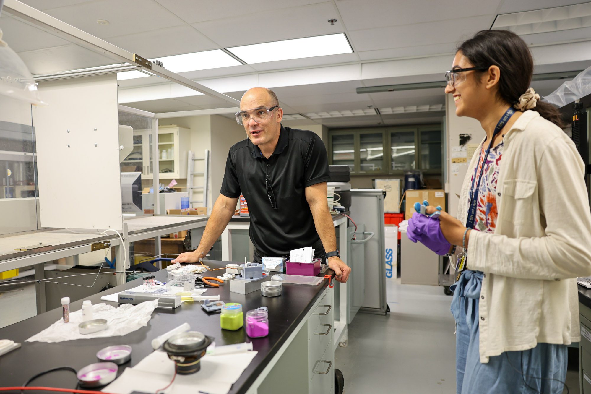Tobias Hanrath and Anjali Asthagiri work in the lab