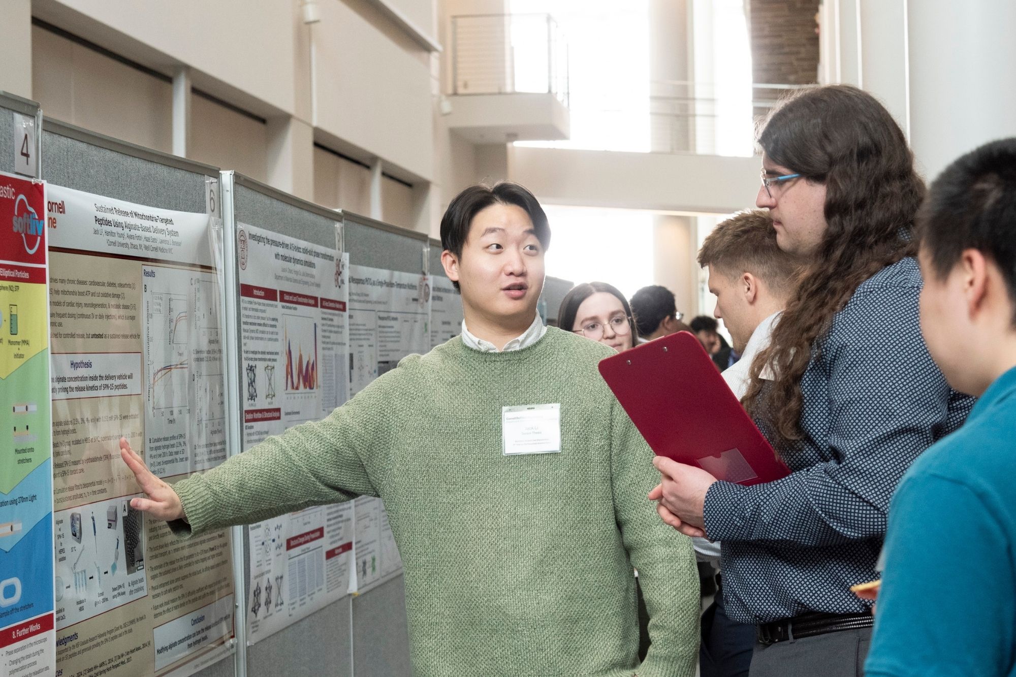 Students presenting during the MSE 2026 Awards Gala poster session.